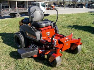 Ferris 500S - 23 hp Briggs & Stratton Commercial Series w/ 48" Deck - 5902101