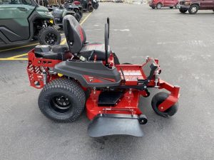Ferris 500S - 25 hp Briggs & Stratton Commercial Series w/ 61" Deck - 5902103