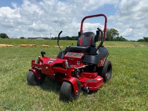 Ferris IS600 - 25 hp Briggs & Stratton Commercial Series w/ 48" Deck - 5902110
