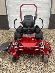 Ferris ISX2200 - 30.5hp Kawasaki FT781V EVO w/ 60" Deck & Sus. Seat EFI - Zero Turn Mowers - 5902180