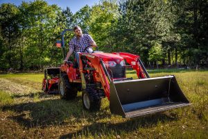 Massey Ferguson GC1725M