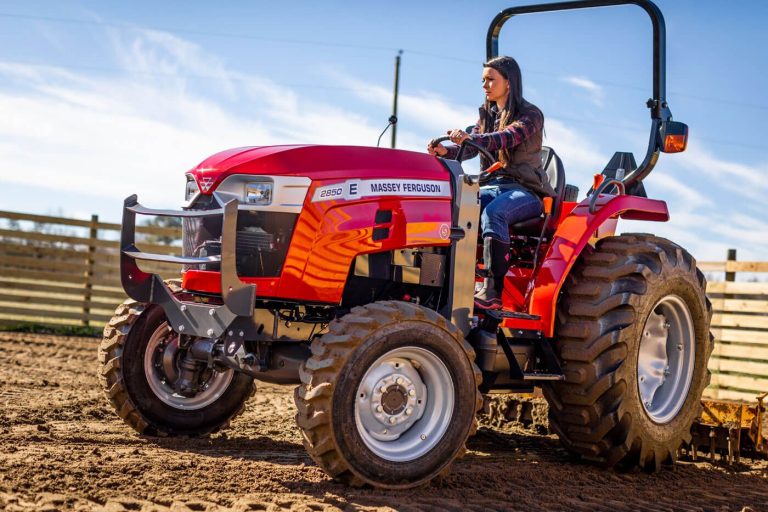 MF E Tractor Massey Ferguson